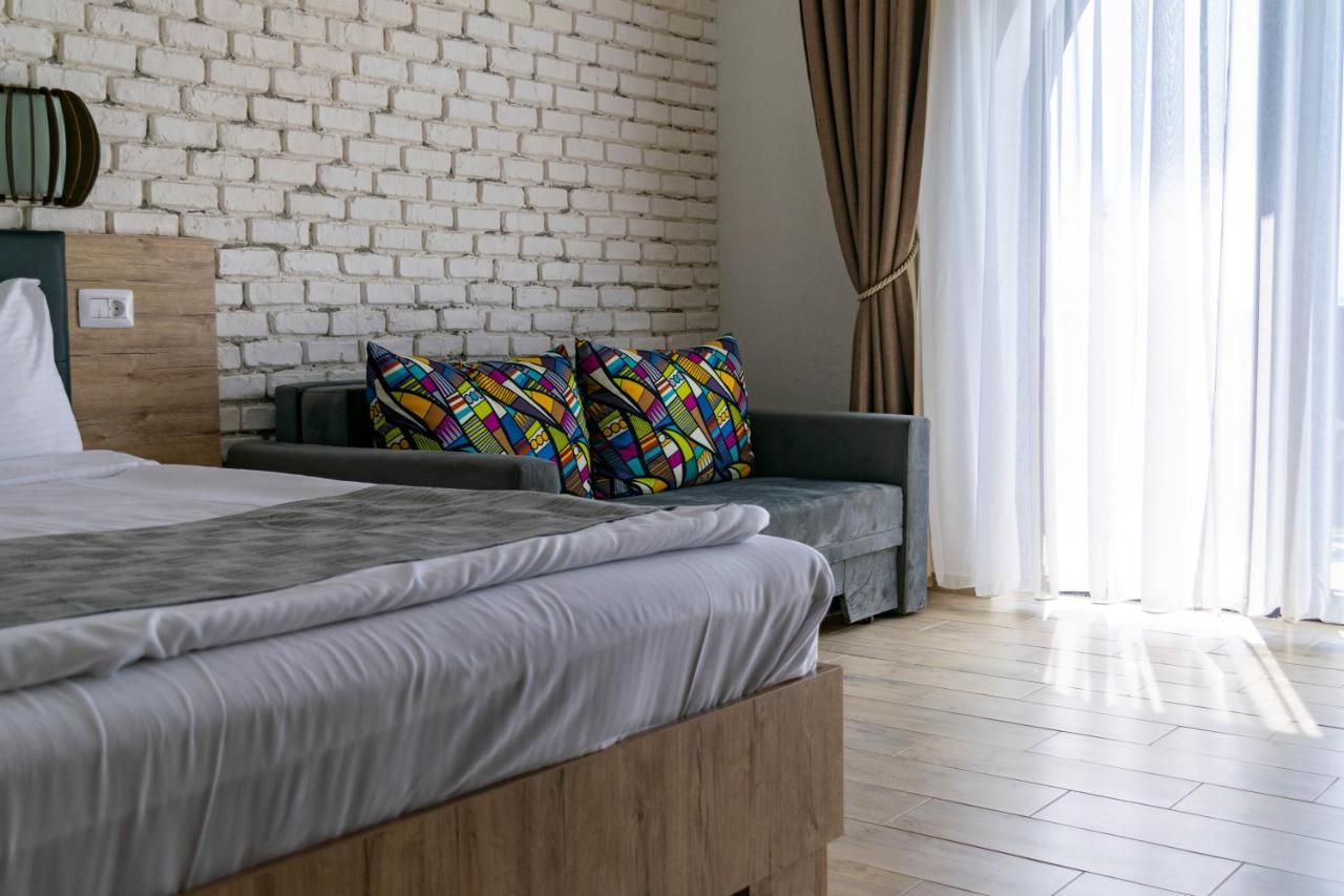 Hotel Boutique 23 Douăzeci şi Trei August Zewnętrze zdjęcie