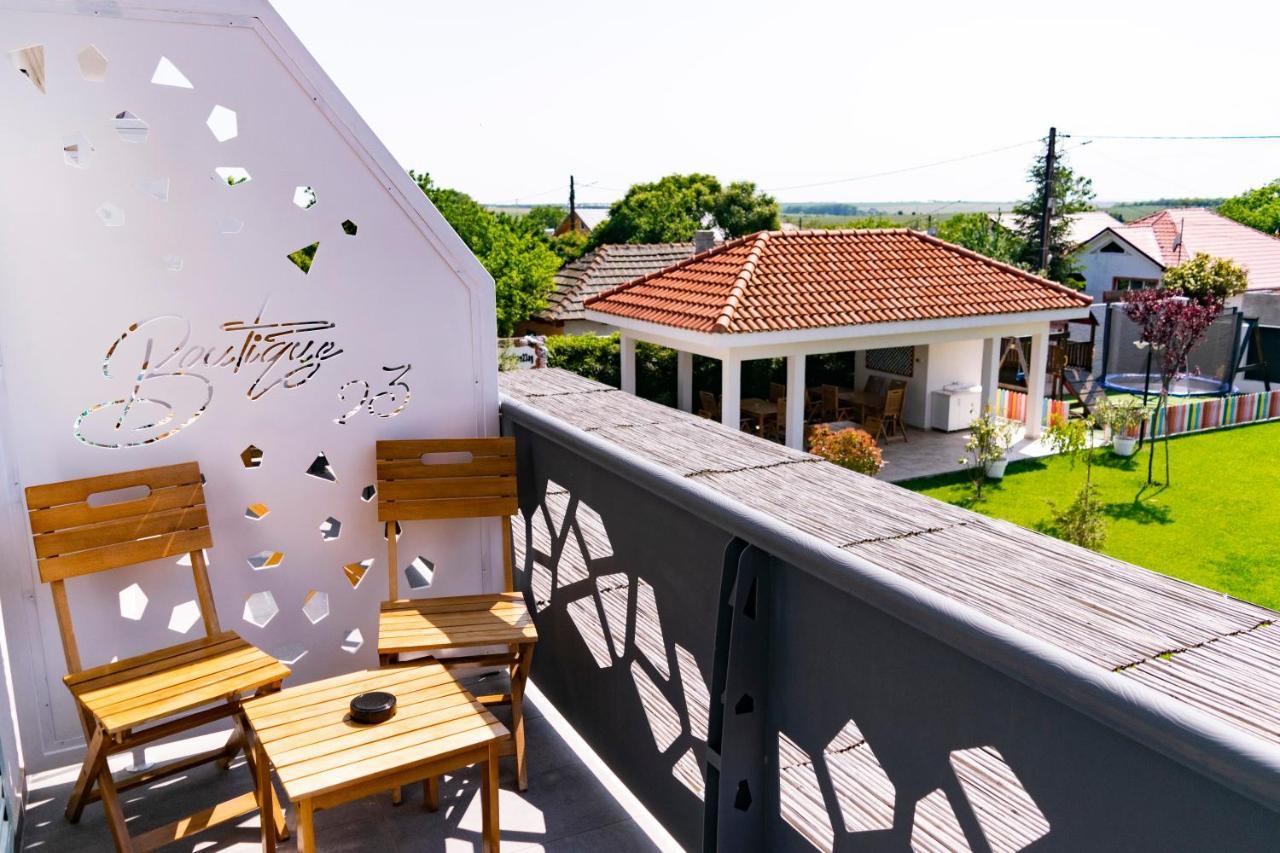 Hotel Boutique 23 Douăzeci şi Trei August Zewnętrze zdjęcie