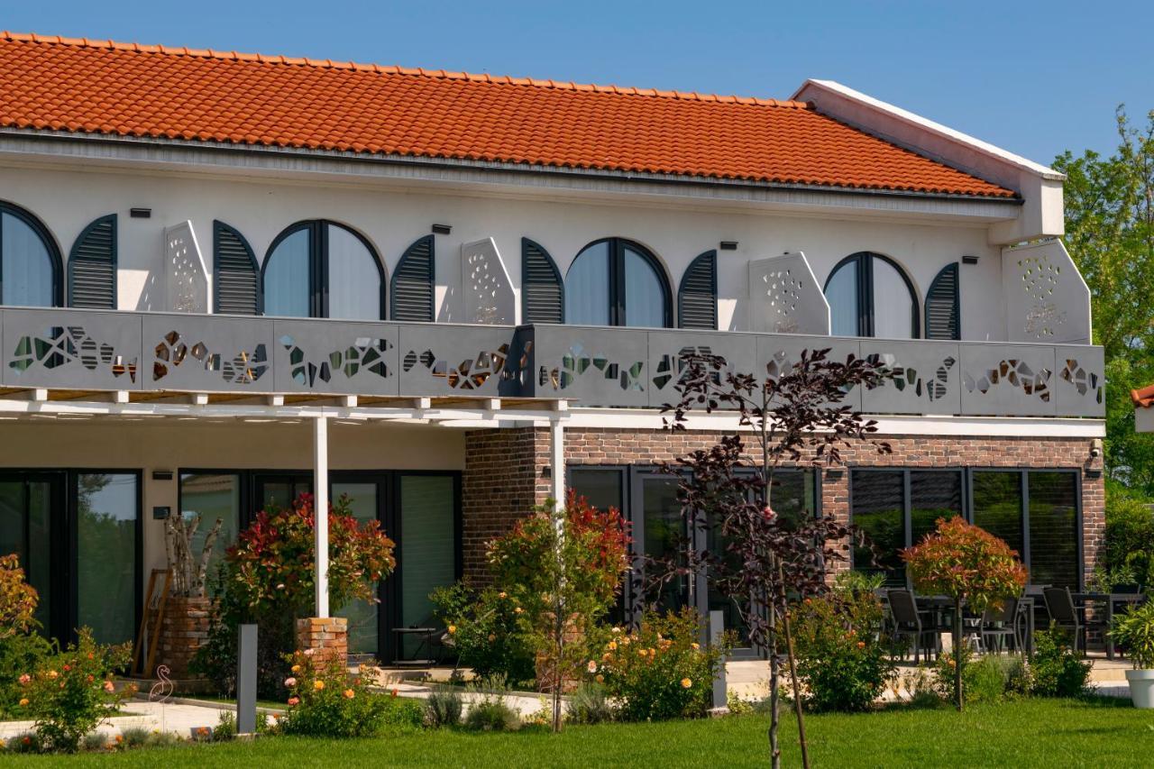 Hotel Boutique 23 Douăzeci şi Trei August Zewnętrze zdjęcie