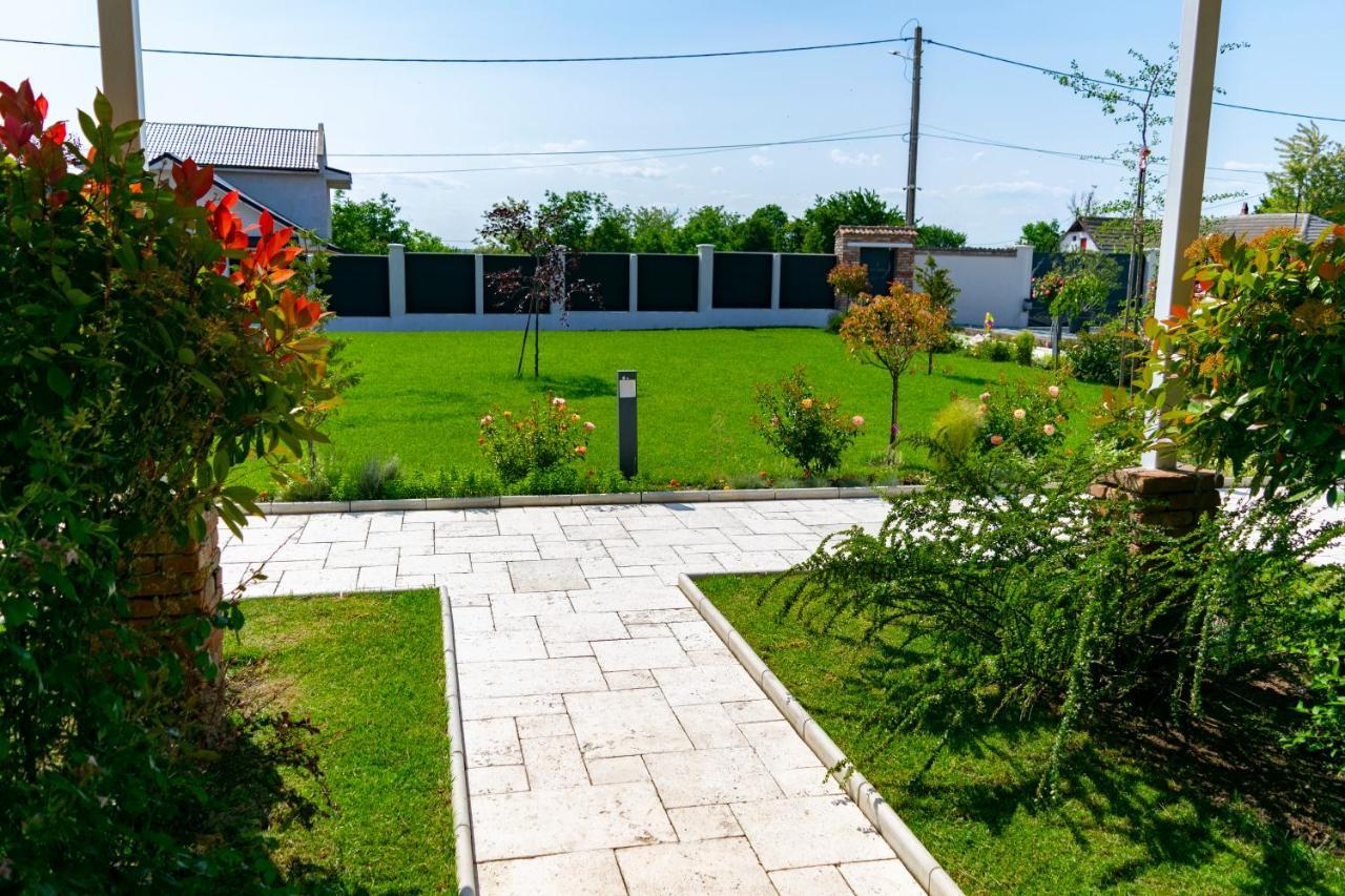 Hotel Boutique 23 Douăzeci şi Trei August Zewnętrze zdjęcie